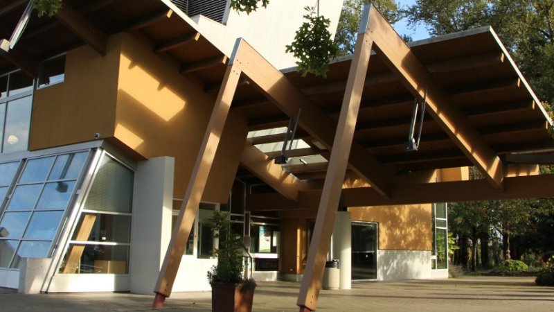 exterior of Newton branch library in Surrey